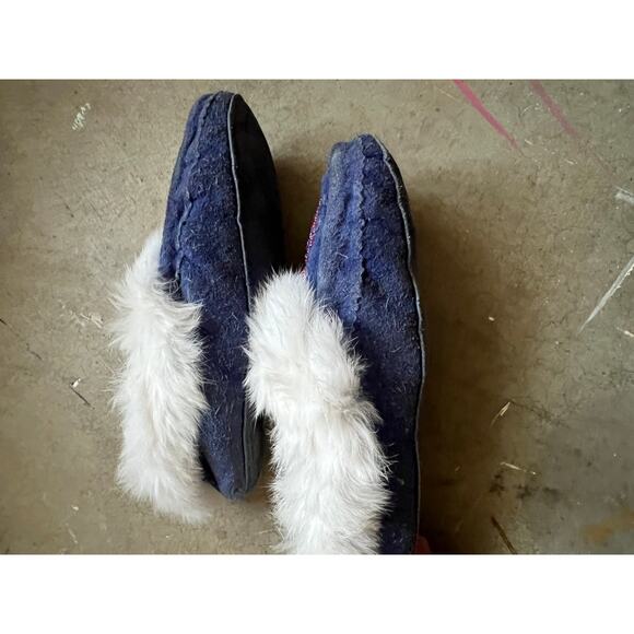 Vintage  Beaded Moccasins Minnetonka Handmade Rabbit Fur - Picture 4 of 7